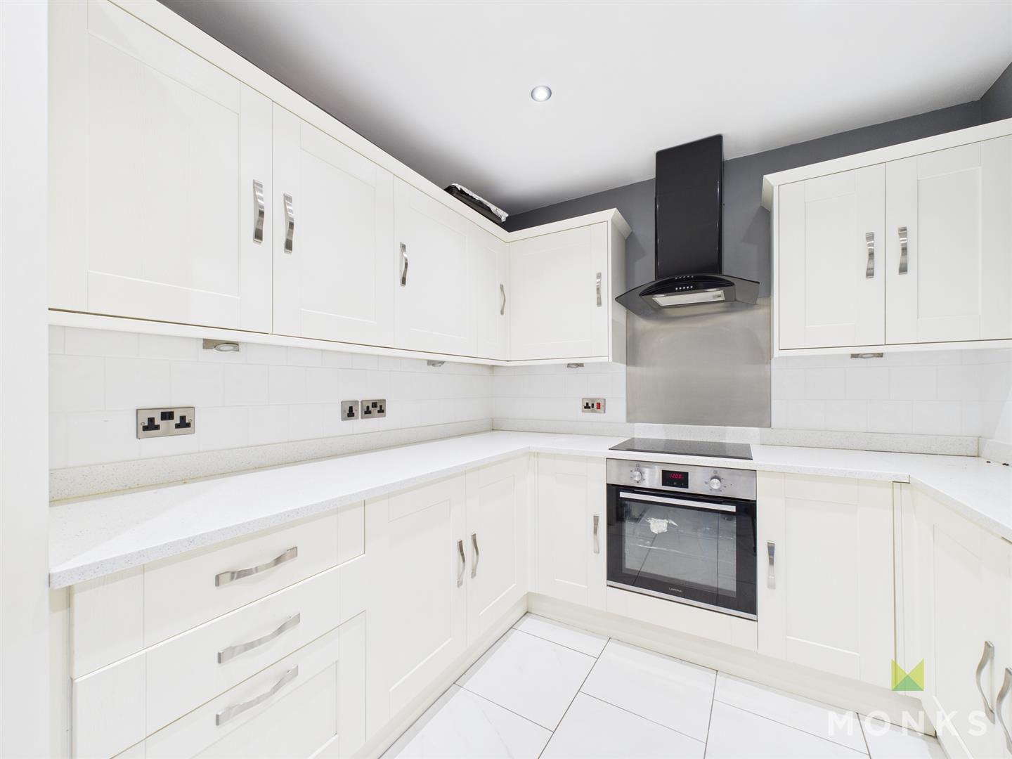 33 Westwood Drive, Shrewsbury, SY3 8YB For Sale